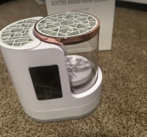 Makeup Brush Cleaner™